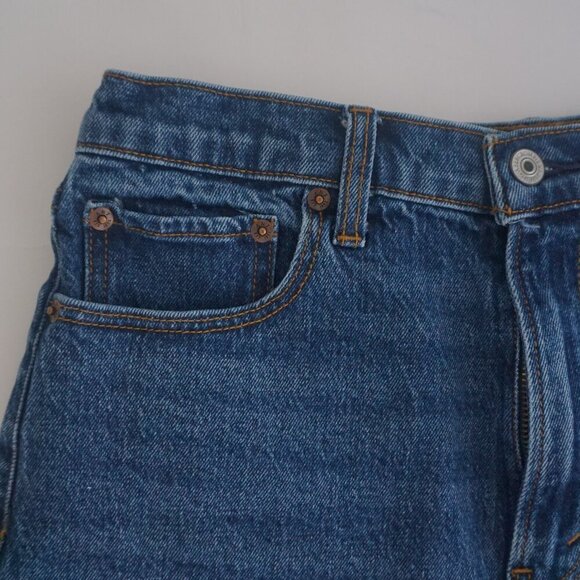 Abercrombie & Fitch Blue Dark Wash Mom Shorts High Rise Denim Shorts 28/6 - Picture 8 of 10